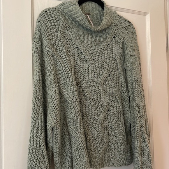 Free People knit sweater - Picture 3 of 4